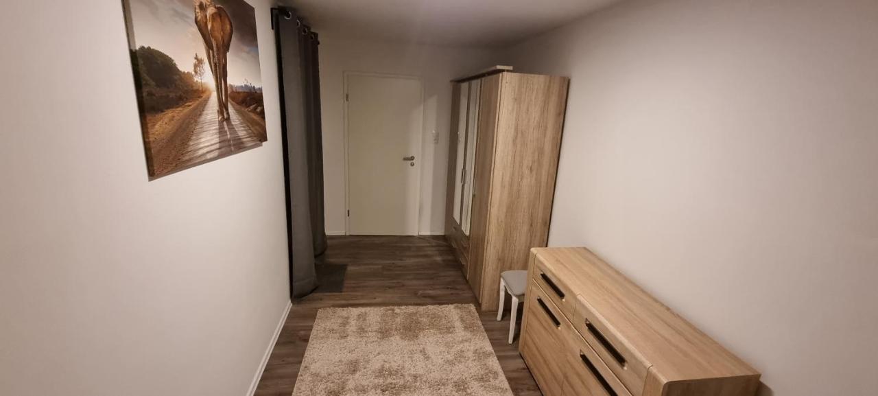 3 Zimmer Ferienwohnung In Йевер Экстерьер фото